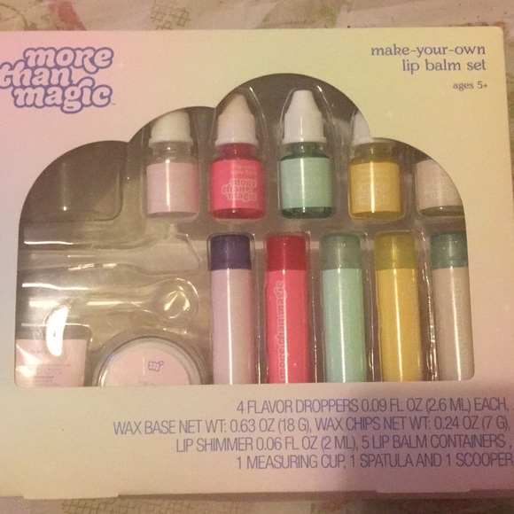 NWT Make your own lip balm set - Picture 3 of 6